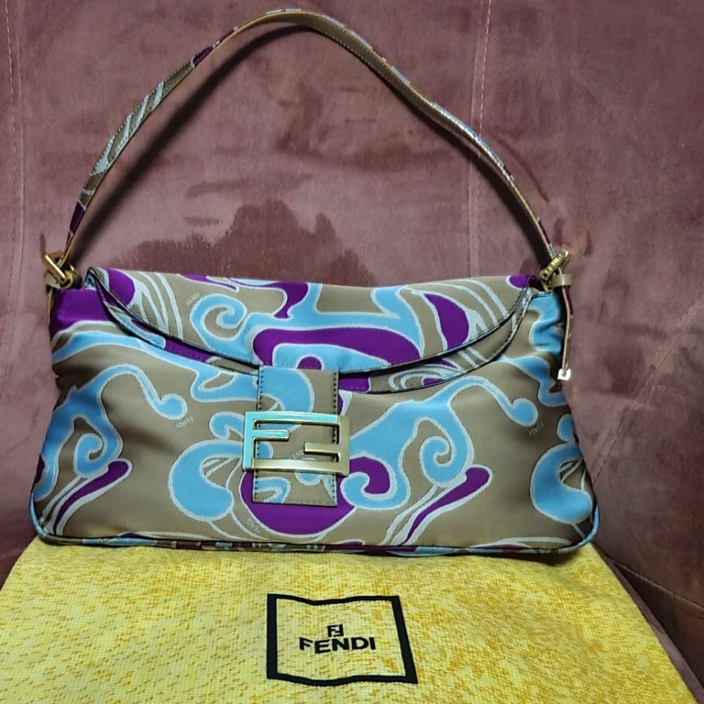 Fendi Baguette